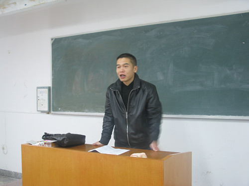 bv伟德源自英国始于1946举行2010级师范生教育见习动员大会