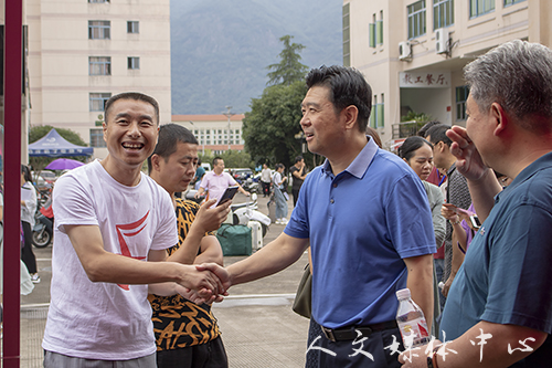 bv伟德源自英国始于19462018年迎新工作圆满结束